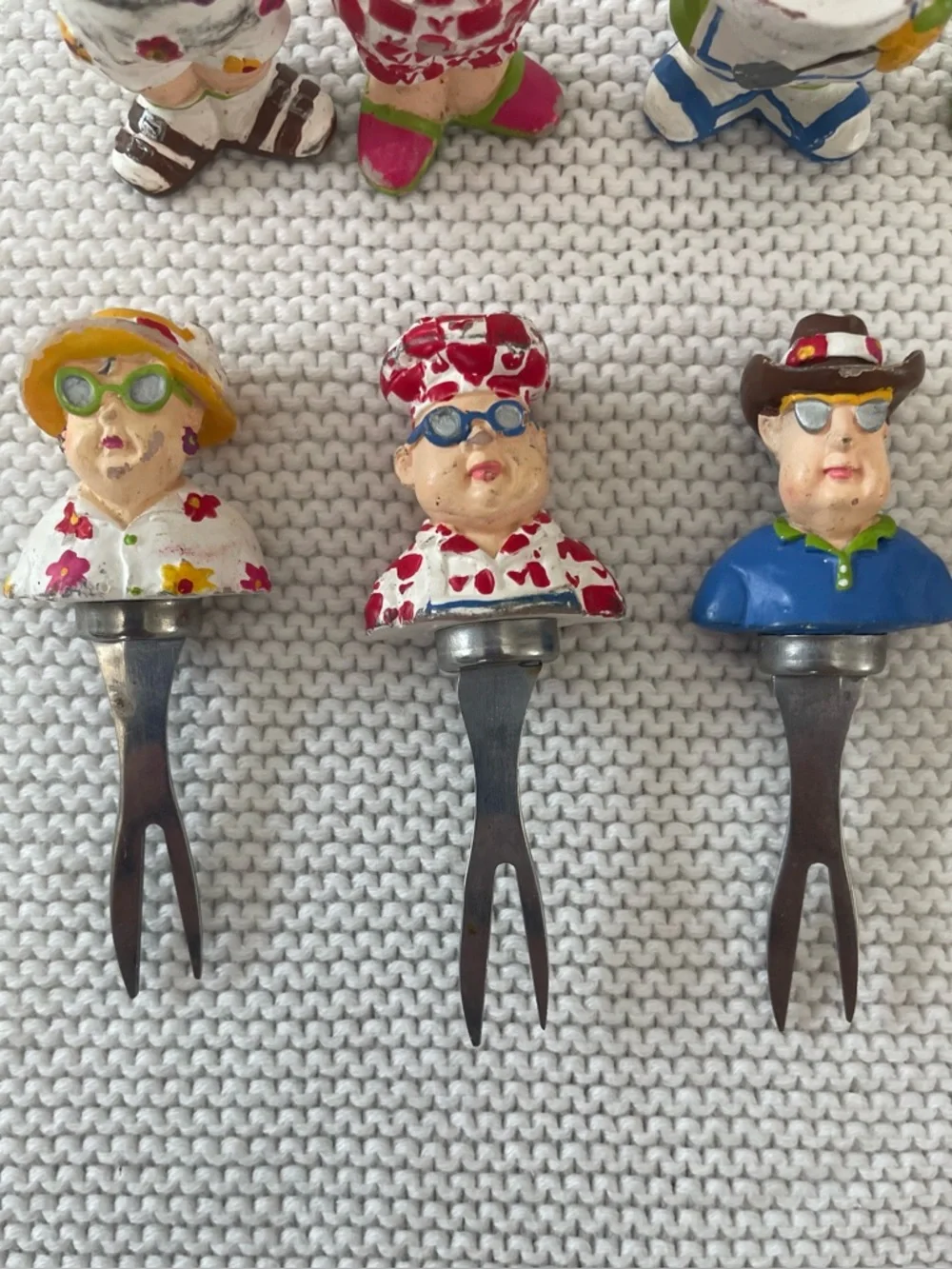 Boston Warehouse BBQ Corn Pick Holders– Novelty Cheese & Character Picks-12 pcs